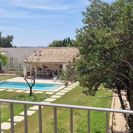 Appartement Dans Un Mas Provencal Renove Saint-Hilaire-dʼOzilhan Eksteriør billede