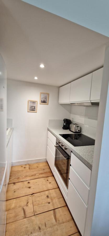 Appartement Dans Un Mas Provencal Renove Saint-Hilaire-dʼOzilhan Eksteriør billede