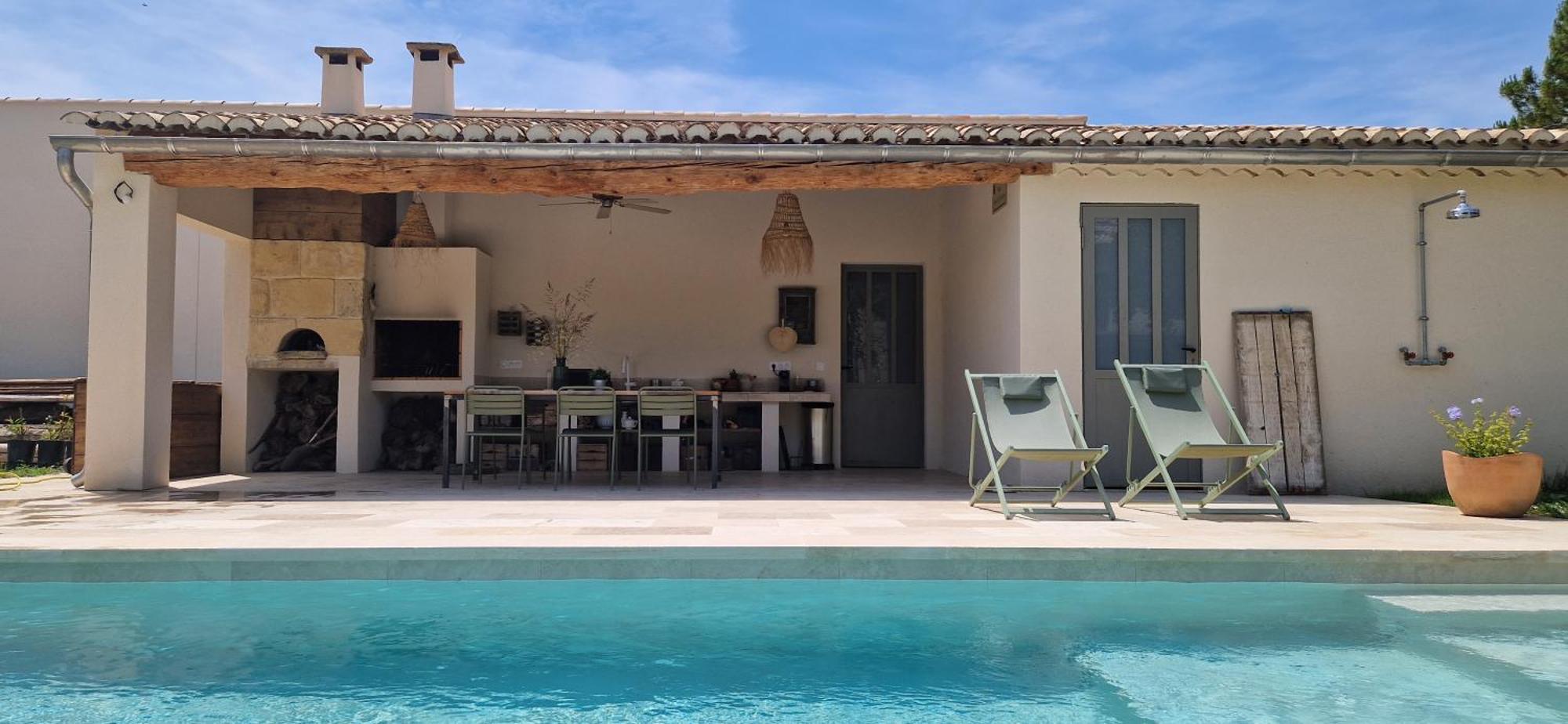 Appartement Dans Un Mas Provencal Renove Saint-Hilaire-dʼOzilhan Eksteriør billede