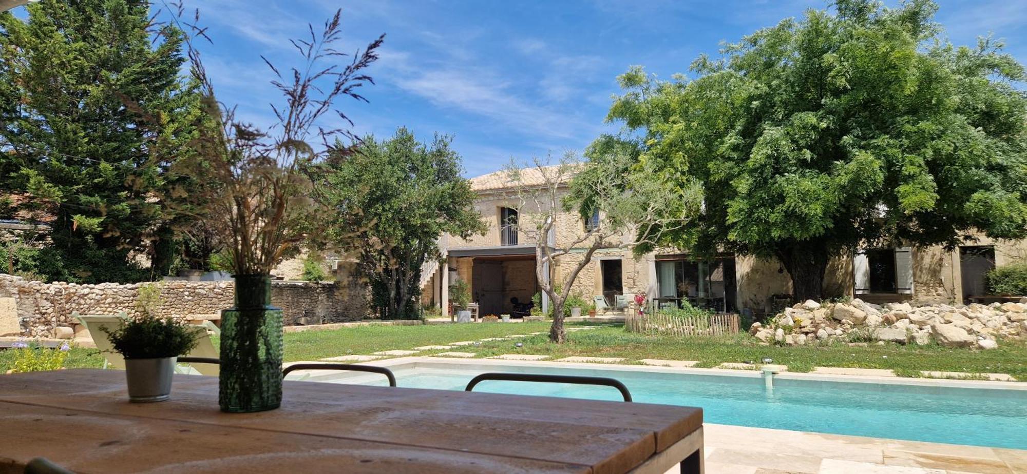 Appartement Dans Un Mas Provencal Renove Saint-Hilaire-dʼOzilhan Eksteriør billede